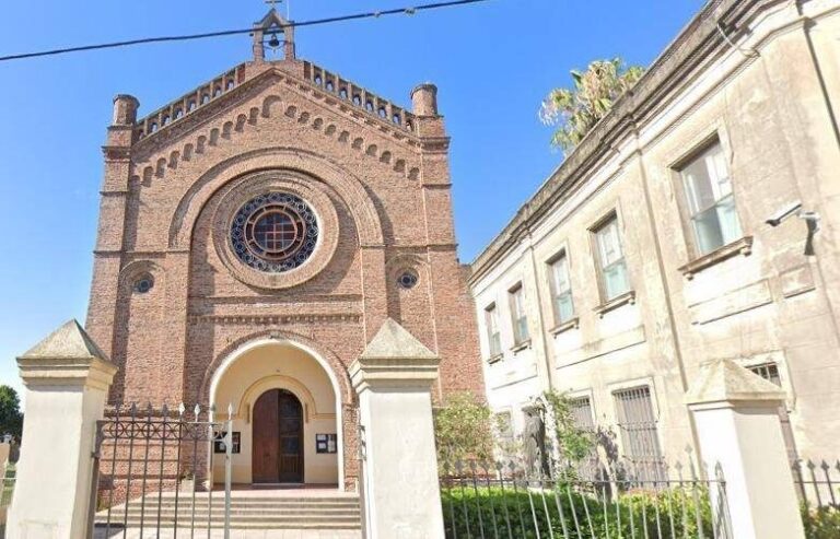 La parroquia San Luis Gonzaga de Villa Elisa